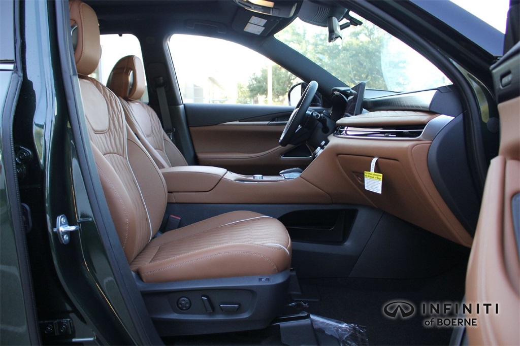 2026 Infiniti QX60 Autograph photo 13
