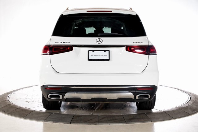 2022 Mercedes Benz GLS 450 4MATIC photo 4
