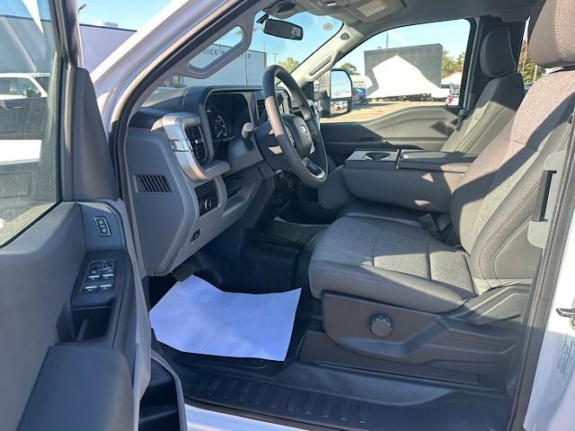 2024 Ford F-350 XL photo 20