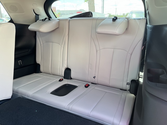 2026 Infiniti QX60 Luxe photo 21