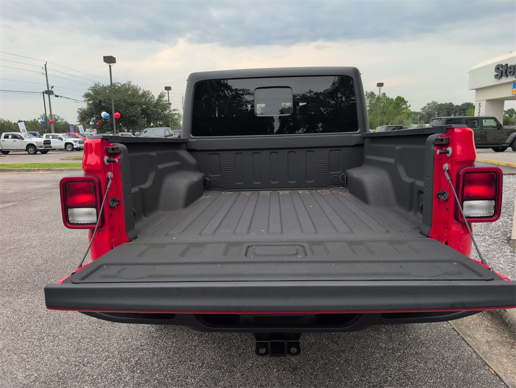 2024 Jeep Gladiator Sport photo 26