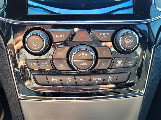 2021 Jeep Grand Cherokee Laredo X photo 18