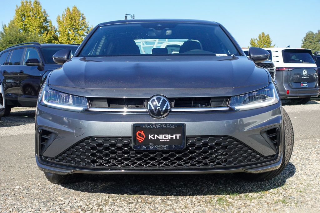 2026 Volkswagen Jetta 1.5T Sport photo 4