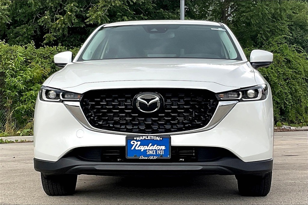 2023 Mazda CX-5 2.5 S Preferred photo 2