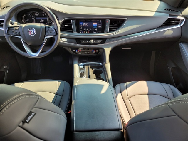 2023 Buick Enclave Essence photo 12