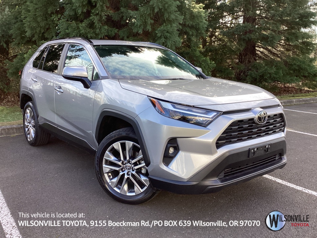 2023 Toyota RAV4 XLE Premium