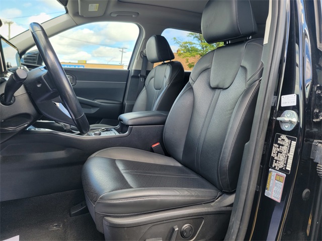2023 Kia Sorento S photo 11