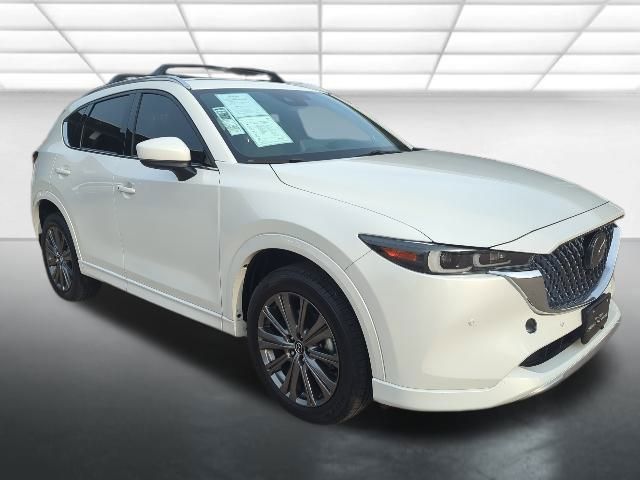 2025 Mazda CX-5 Turbo Signature's photo