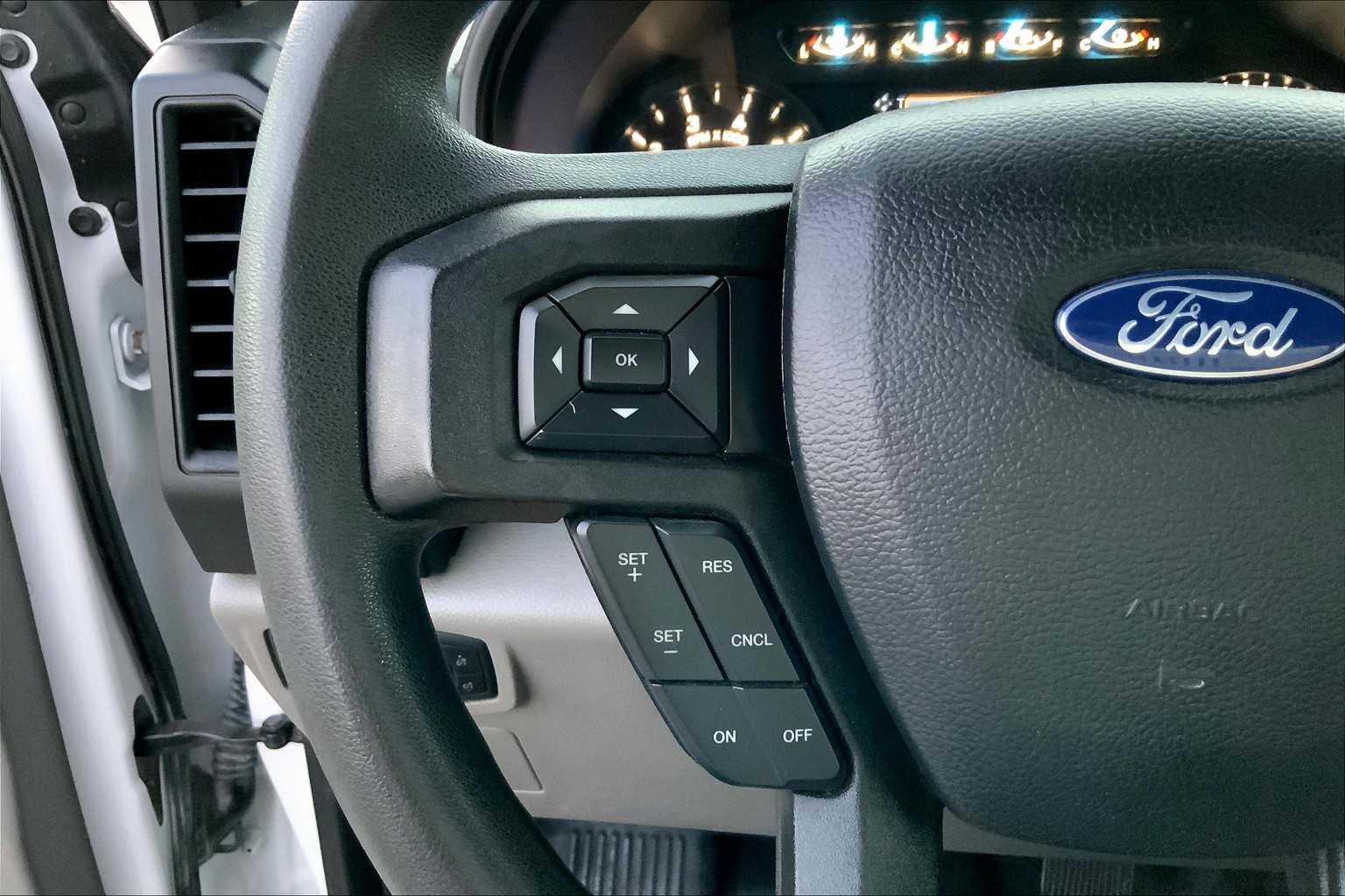 2019 Ford F-150 XL photo 17