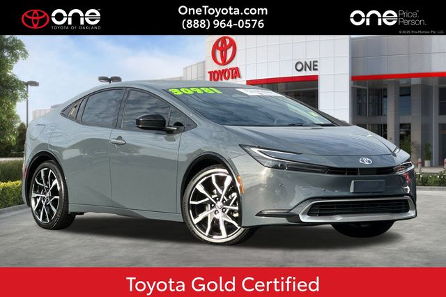 2023 Toyota Prius Prime XSE's photo