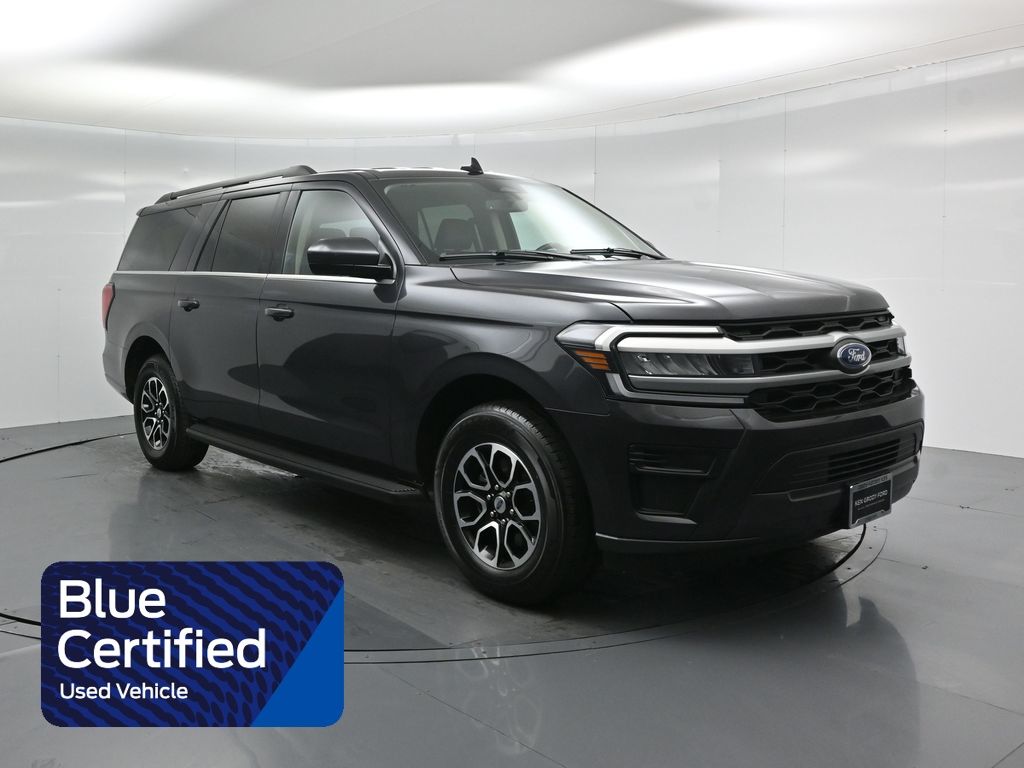 2024 Ford Expedition XLT's photo