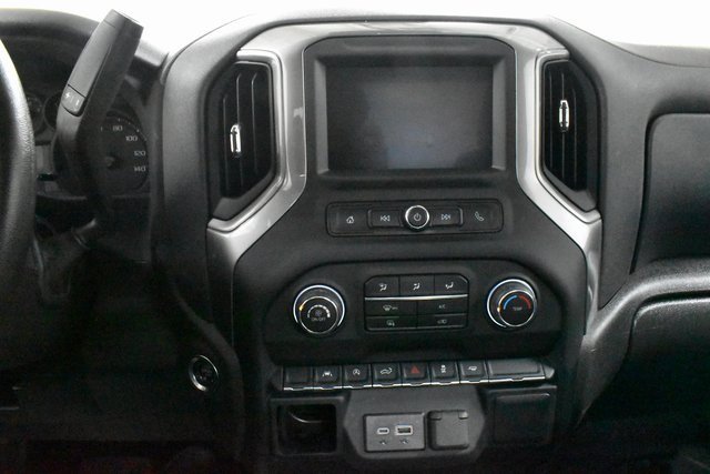 2024 Chevrolet Silverado 1500 photo 17