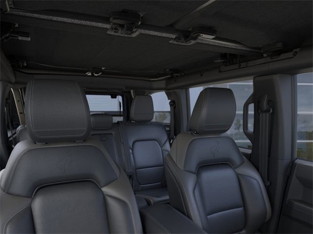 2025 Ford Bronco Outer Banks photo 4