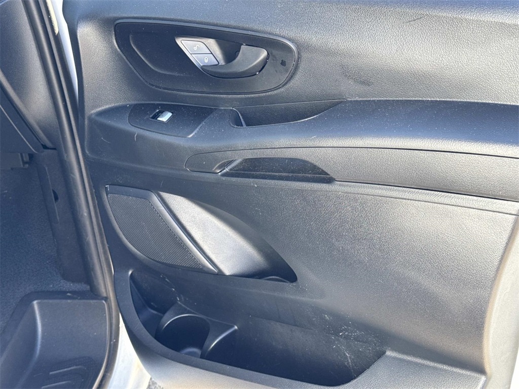 2022 Mercedes Benz Metris Cargo photo 10