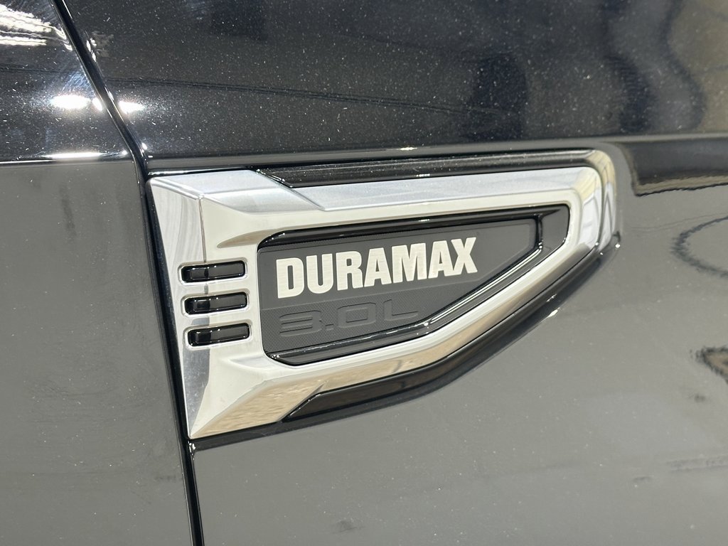 2025 Gmc Yukon Denali photo 3