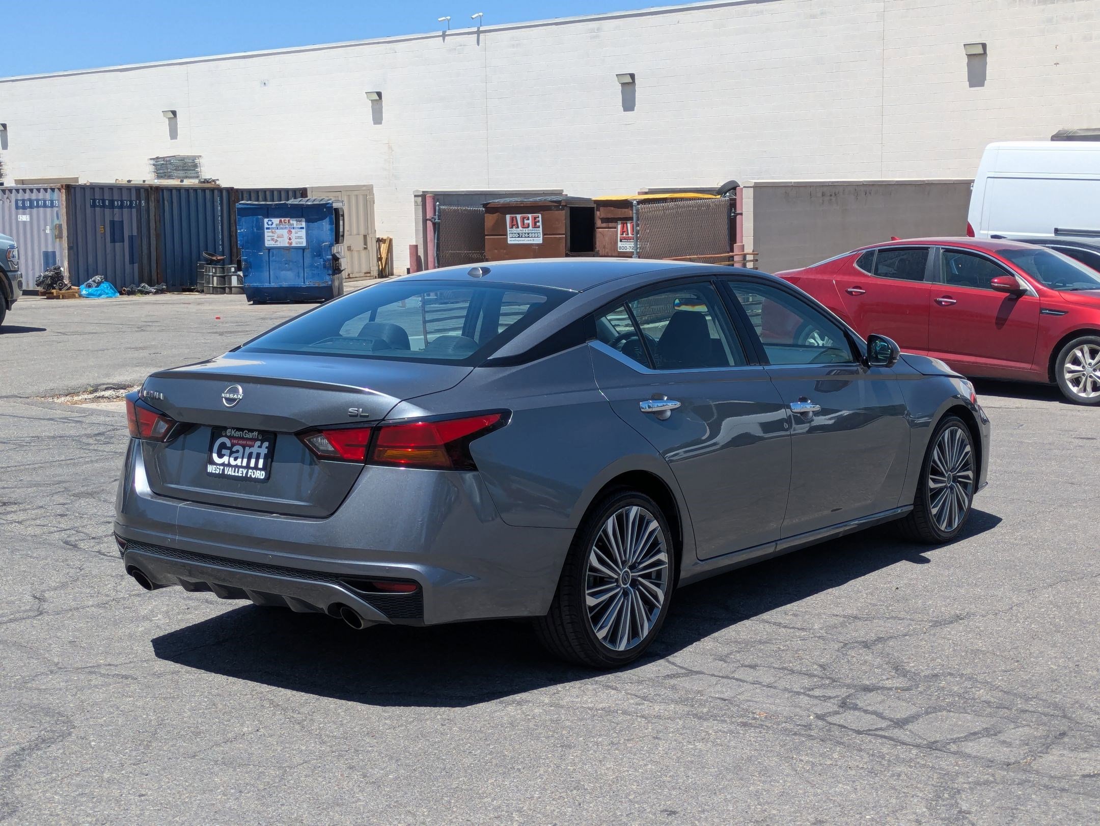 2023 Nissan Altima 2.5 SL photo 3