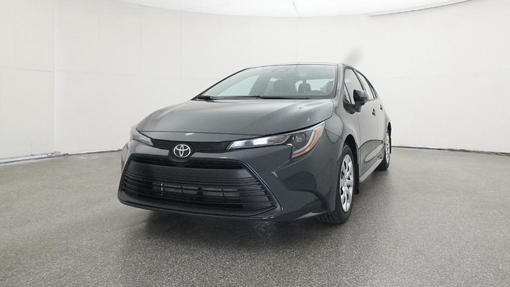 2025 Toyota Corolla LE photo 4