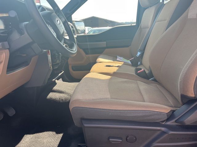 2023 Ford F-150 XLT photo 11