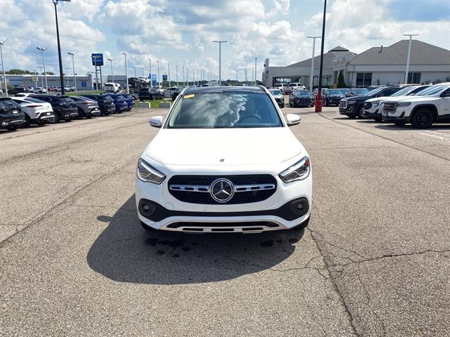 2021 Mercedes Benz GLA 250 4MATIC photo 2