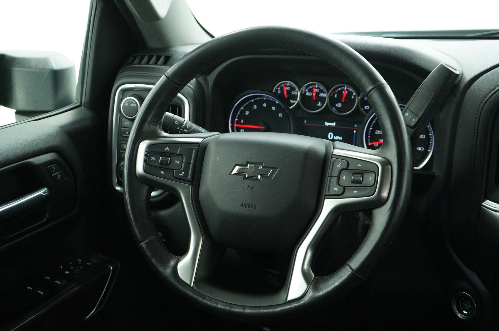 2021 Chevrolet Silverado 1500 RST photo 13