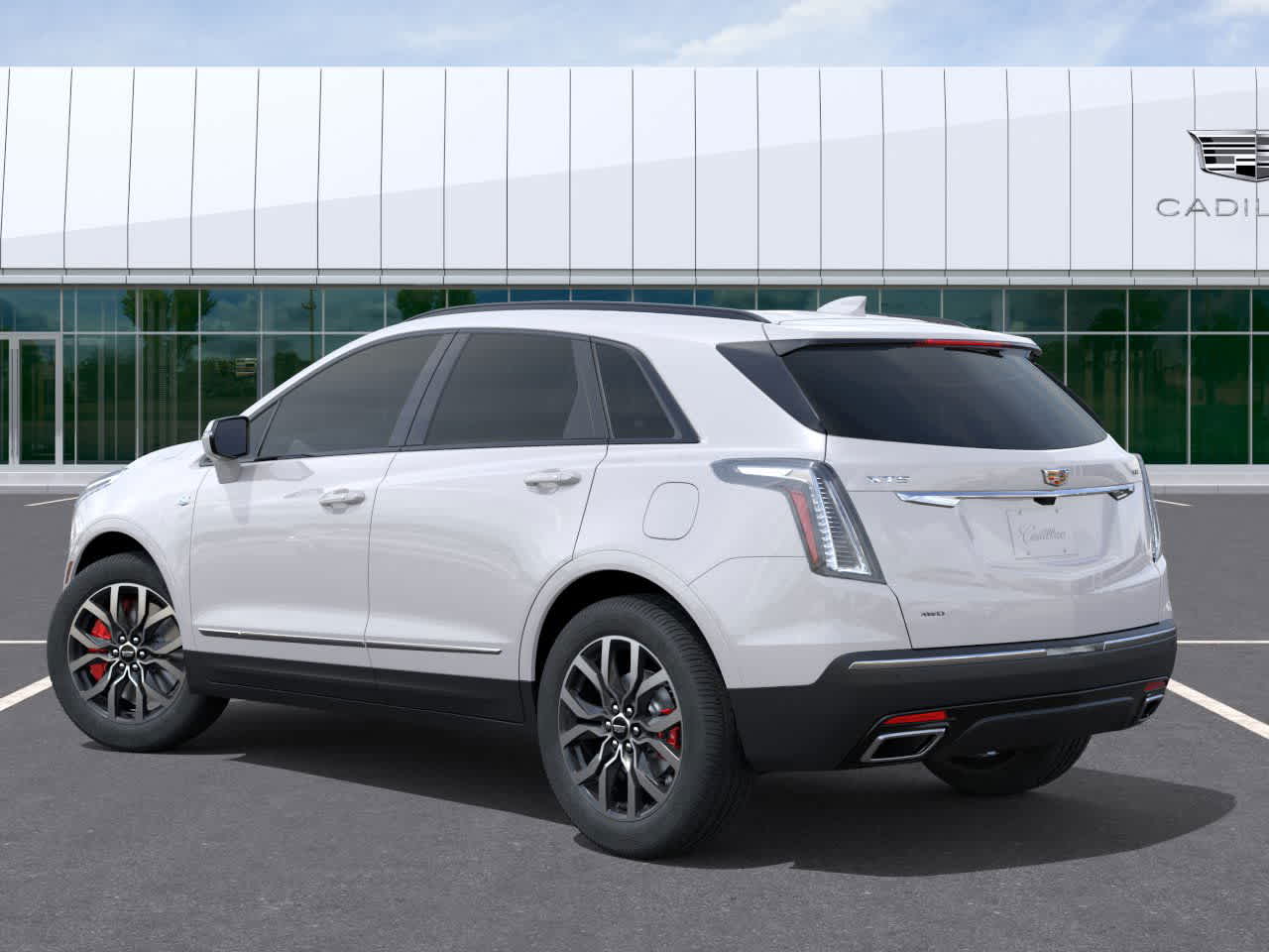 2025 Cadillac XT5 Sport photo 2