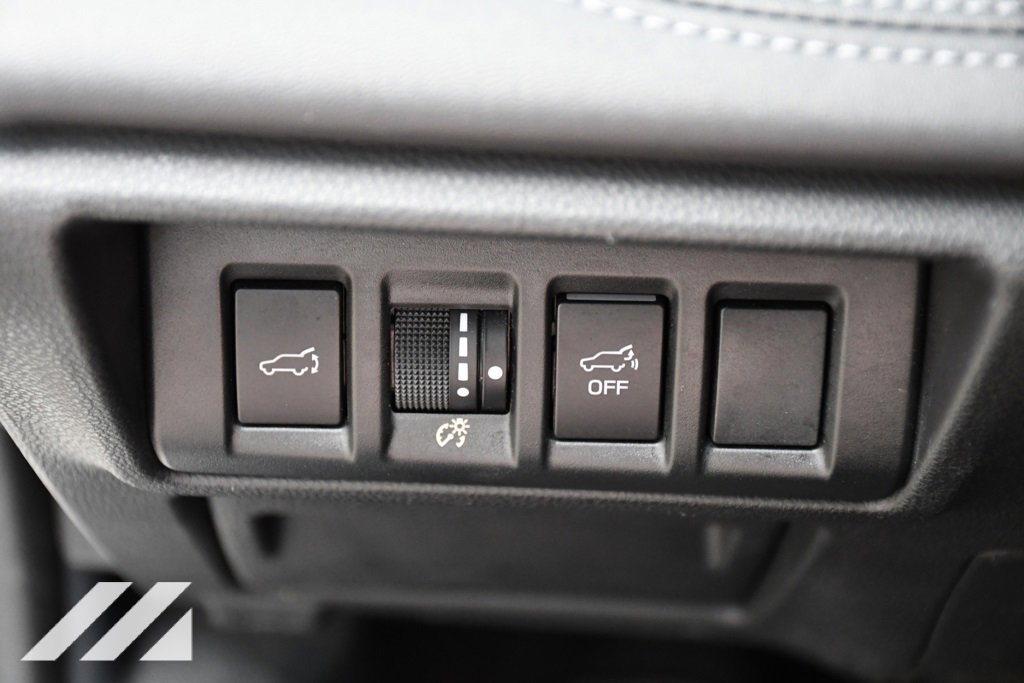 2022 Subaru Outback Touring photo 15