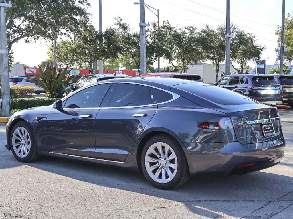 2018 Tesla Model S 75D photo 9