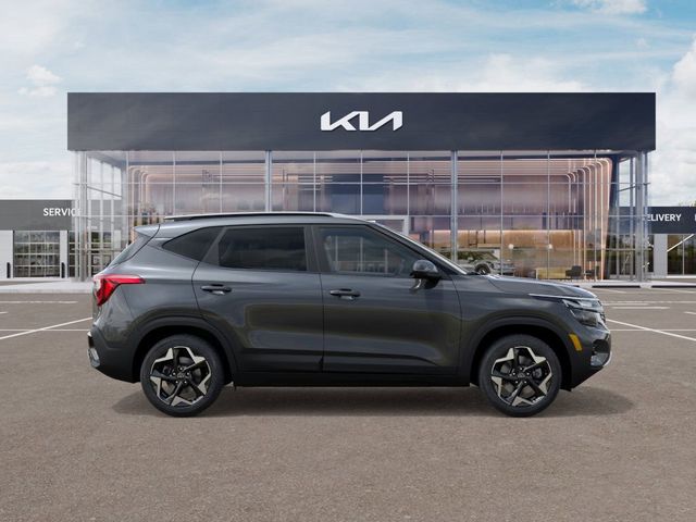 2026 Kia Seltos S photo 8