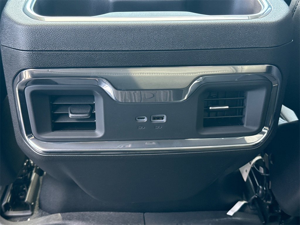 2026 GMC SIERRA - Image 30