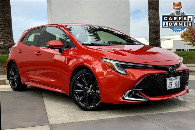 2023 Toyota Corolla XSE photo 2