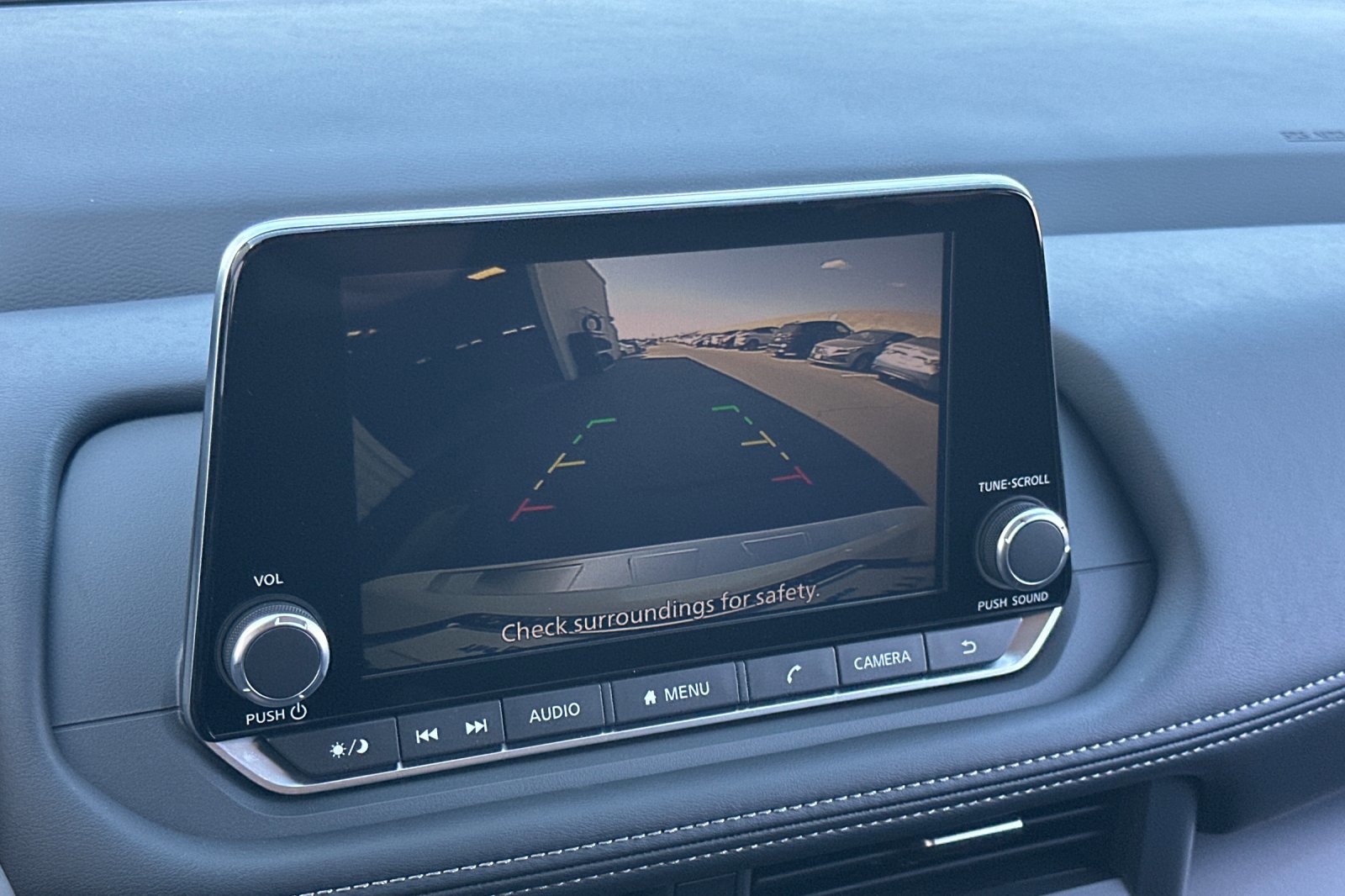 2026 Nissan Rogue SV photo 18