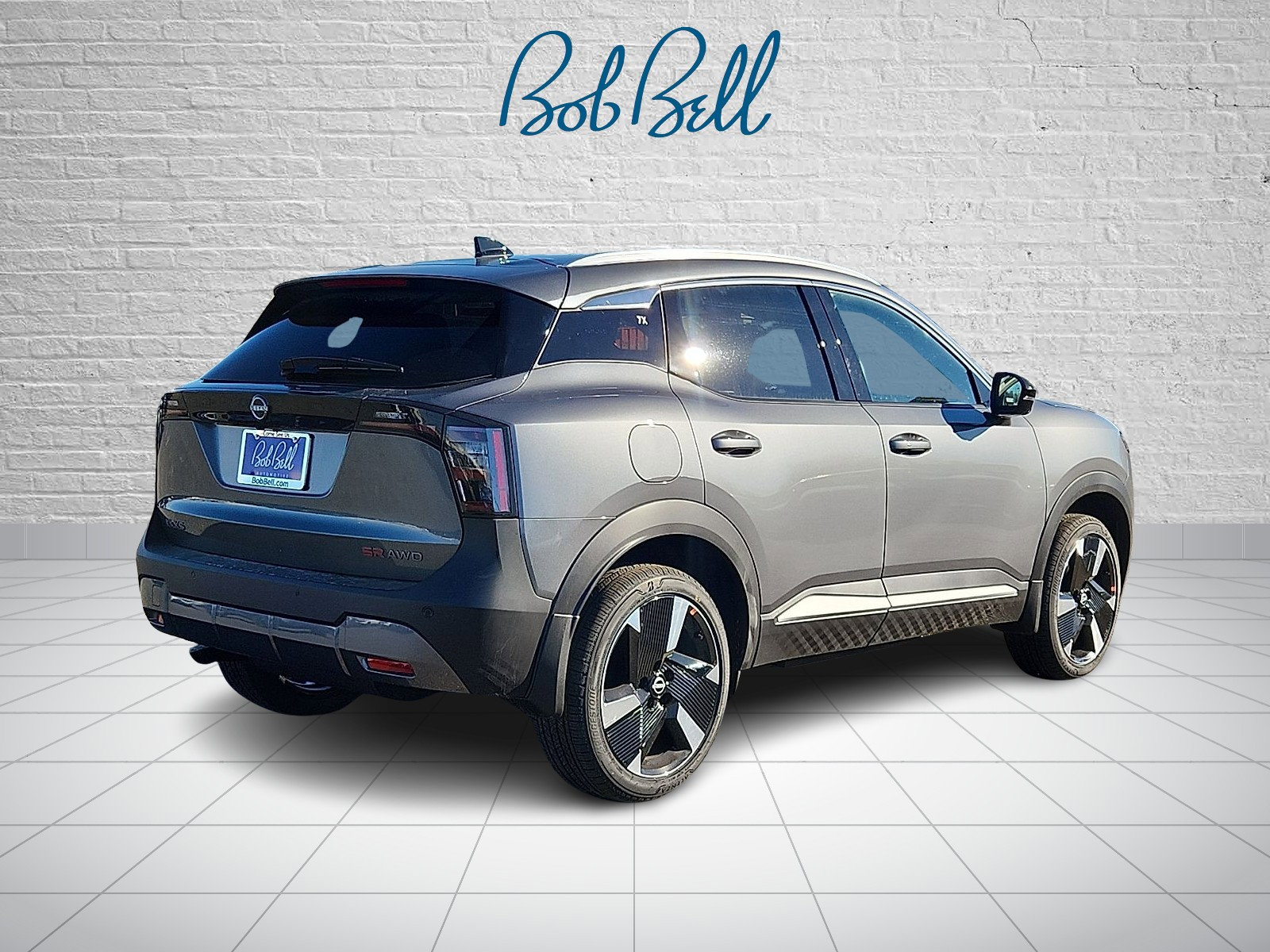 2026 Nissan Kicks SR photo 4