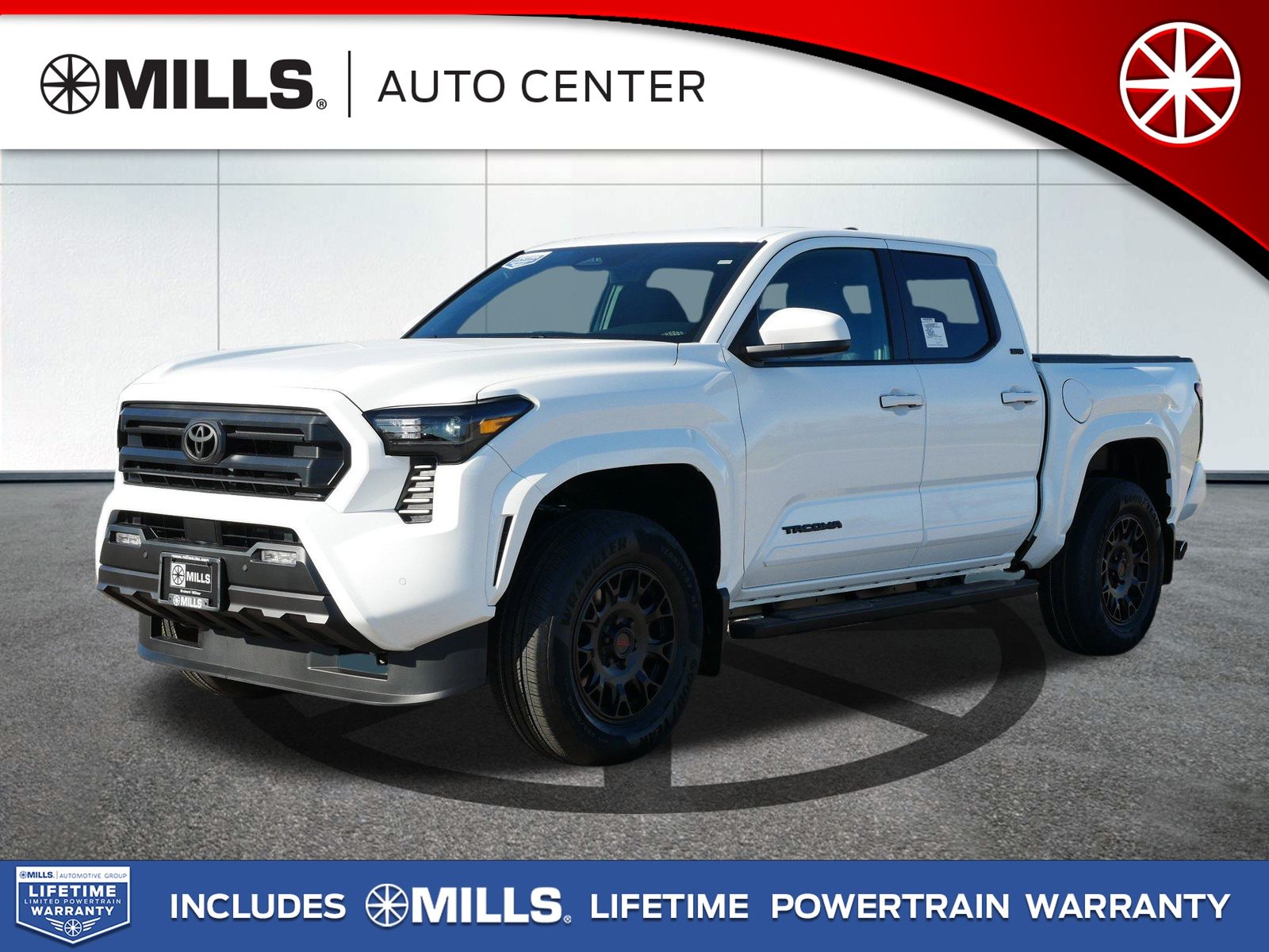 2025 Toyota Tacoma SR5's photo