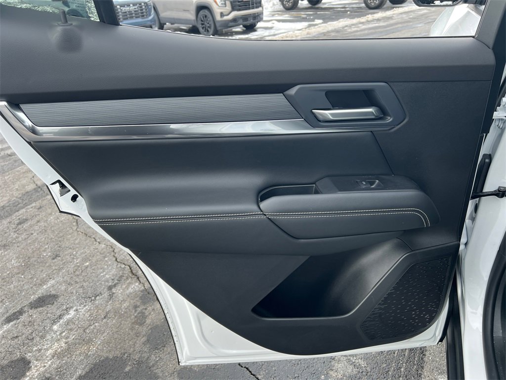 2026 GMC TERRAIN - Image 31