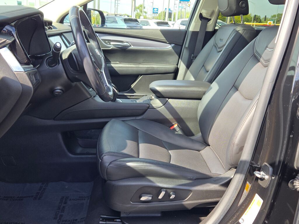 2018 Cadillac XT5 Luxury photo 23