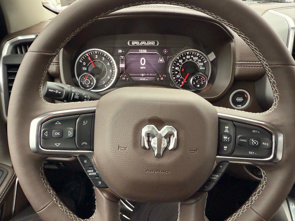 2025 Ram 1500 Laramie photo 12