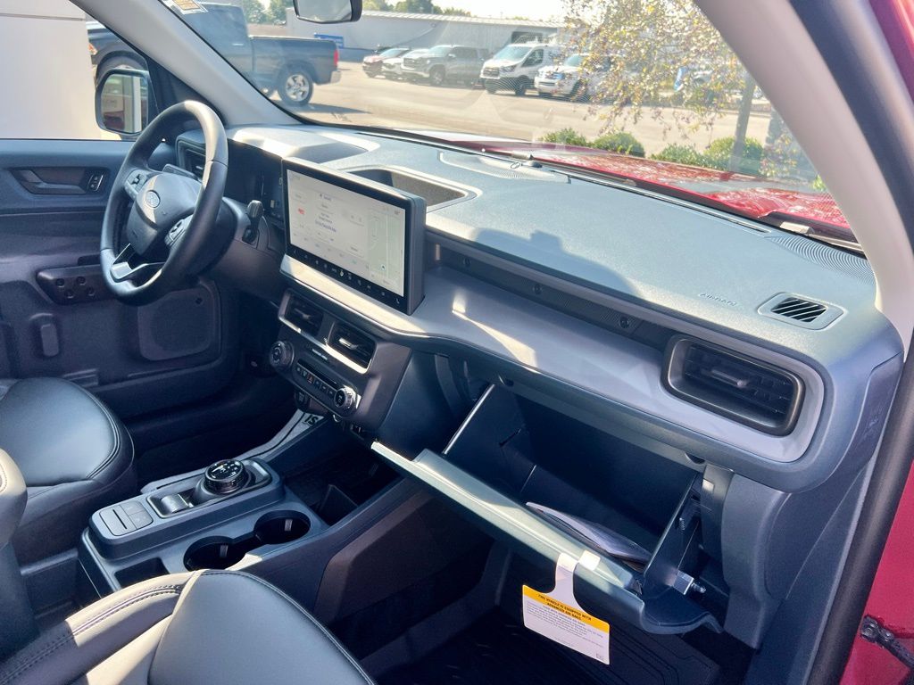 2025 Ford Maverick Lariat photo 31