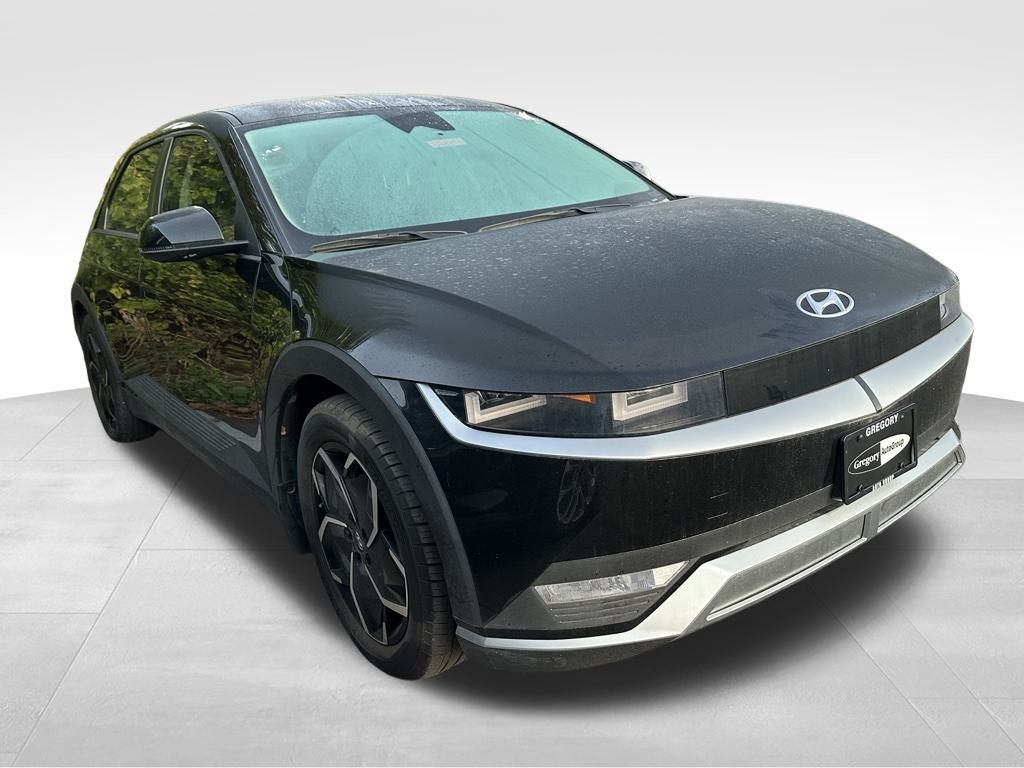 2022 Hyundai Ioniq 5 SE photo 3