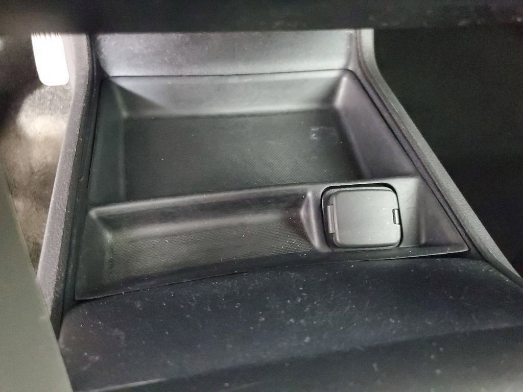 2014 Ford Fusion SE photo 17