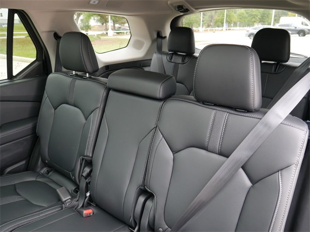2025 Honda Pilot Touring photo 20
