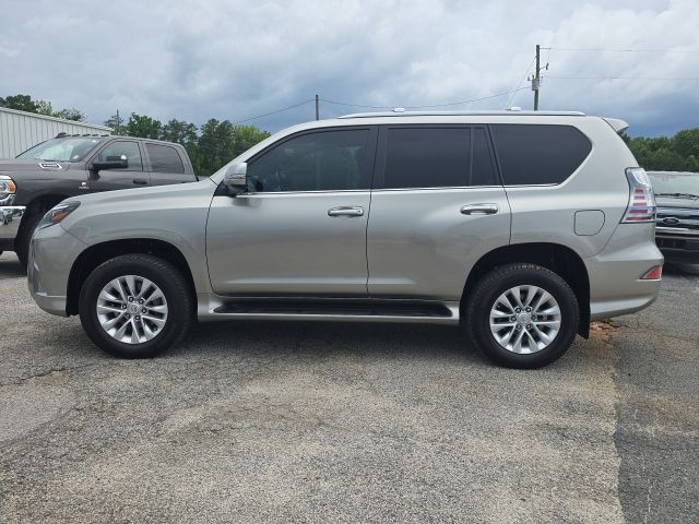 2023 Lexus GX 460 Premium photo 2
