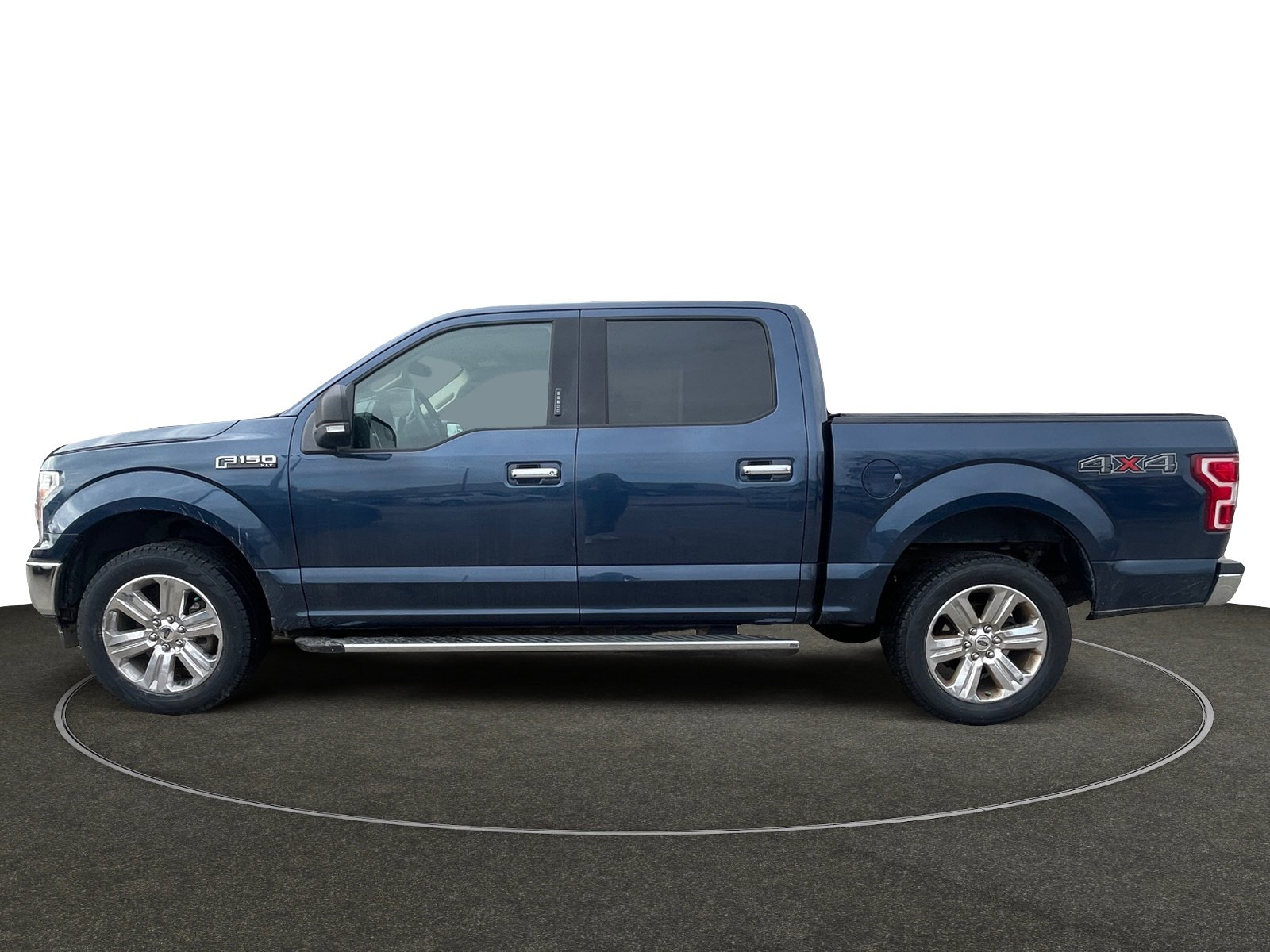 2018 Ford F-150 XLT photo 2