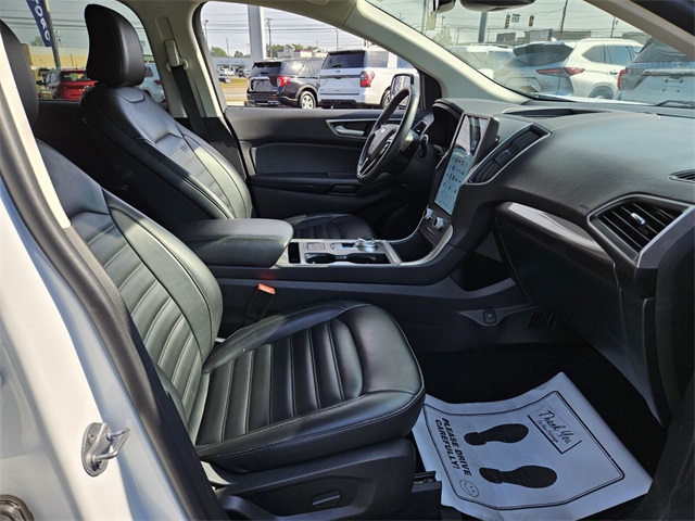 2024 Ford Edge SEL photo 15