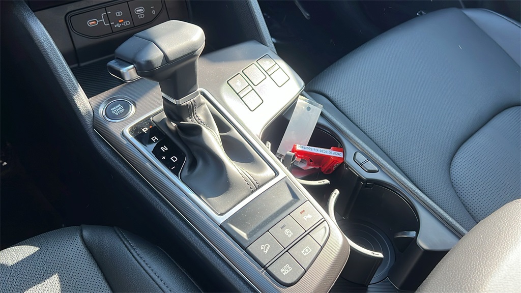 2026 Kia Sportage SX photo 18
