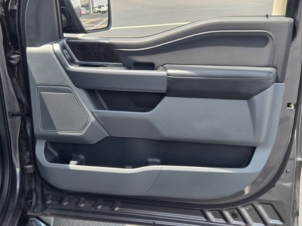 2022 Ford F-150 XLT photo 4