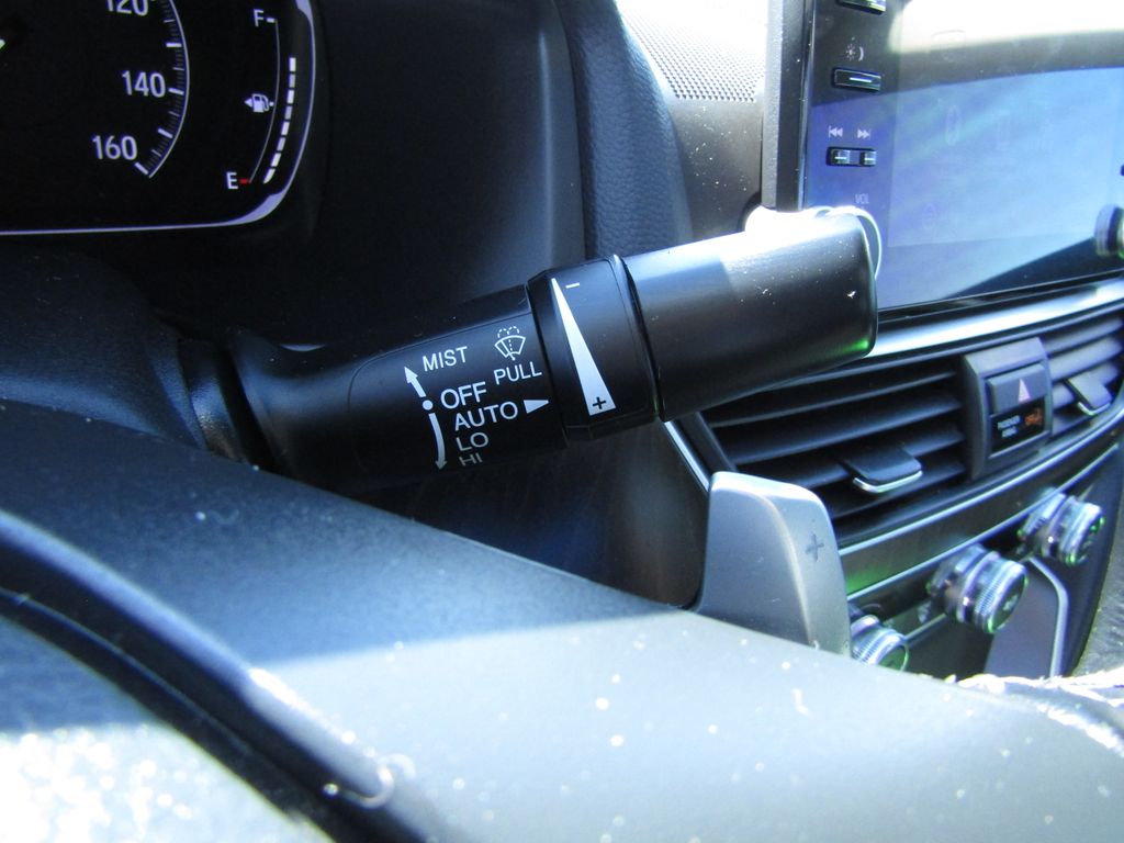2022 Honda Accord Hybrid Touring photo 14