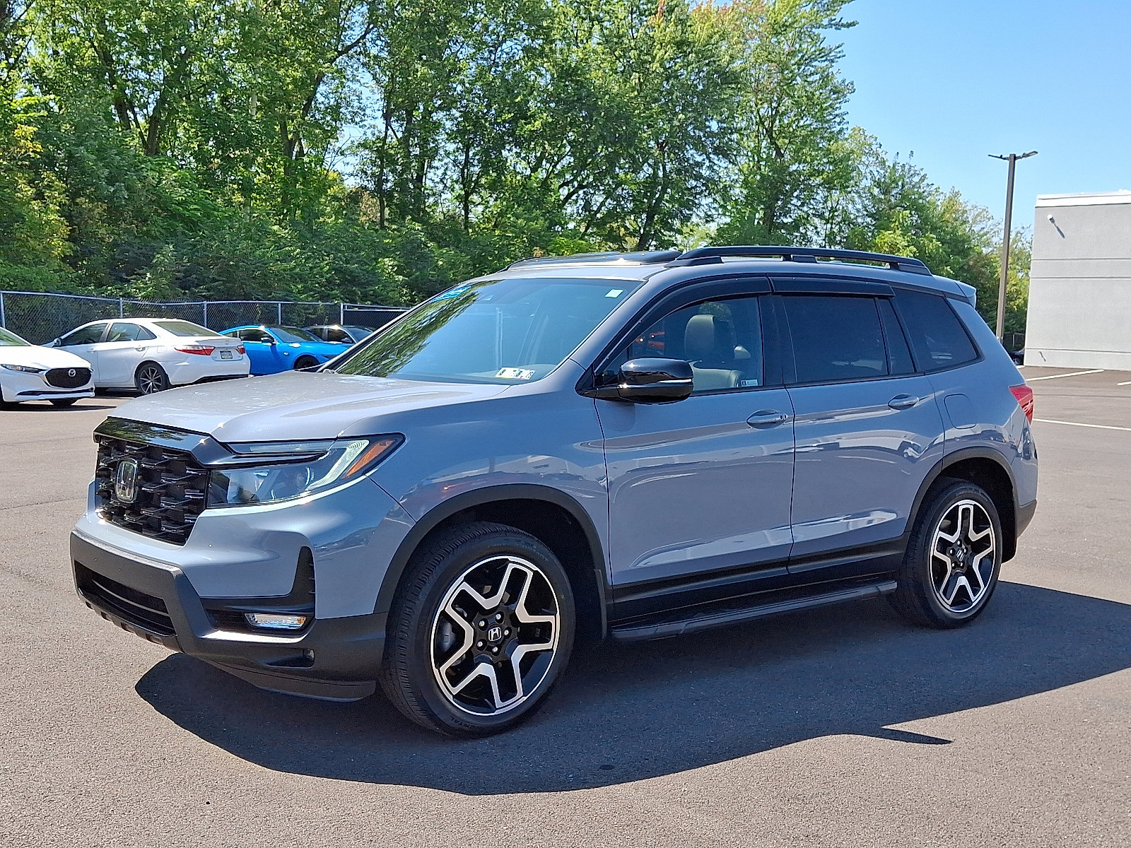 2022 Honda Passport Elite photo 3