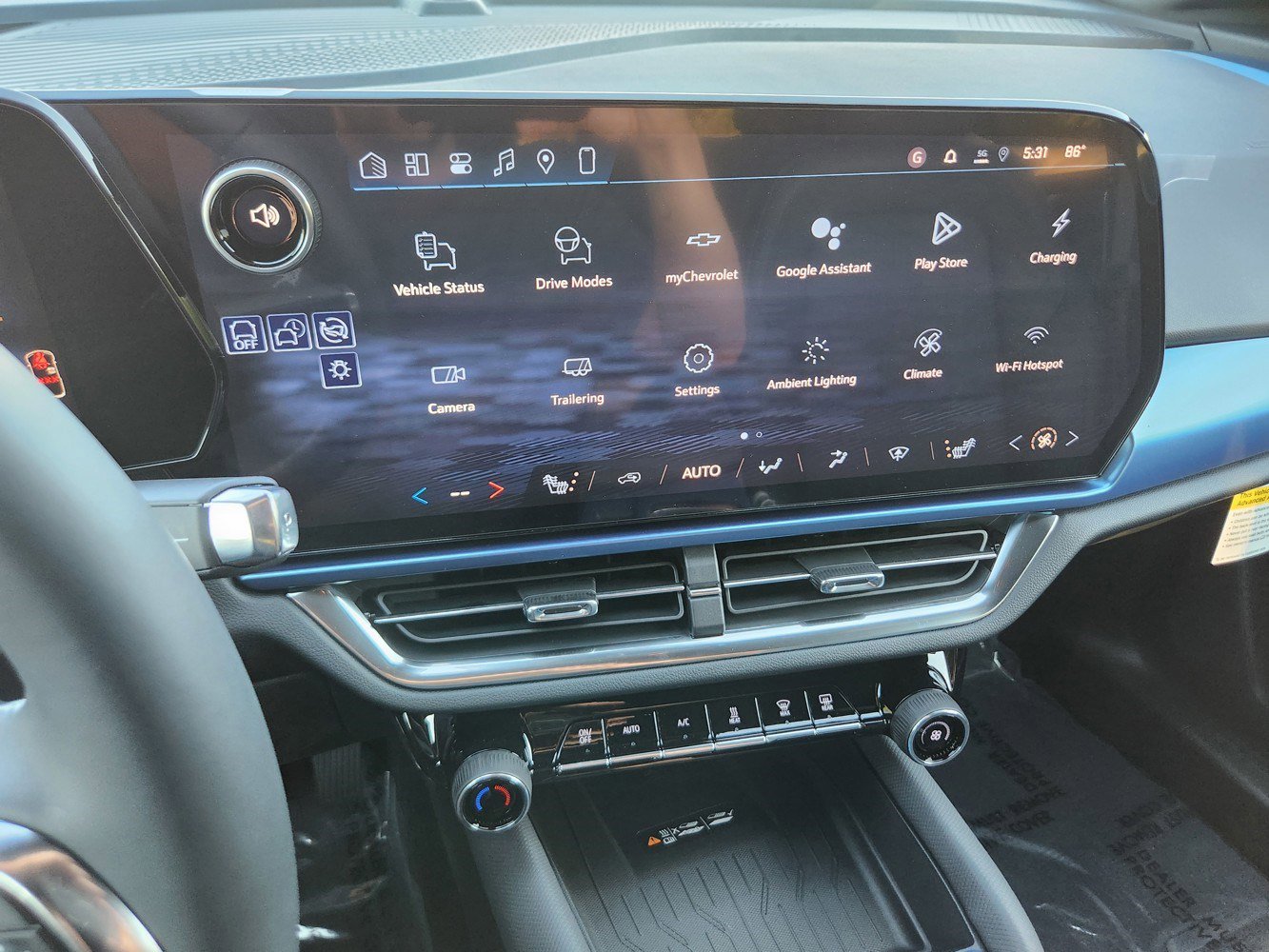 2026 Chevrolet Equinox EV 1LT photo 5