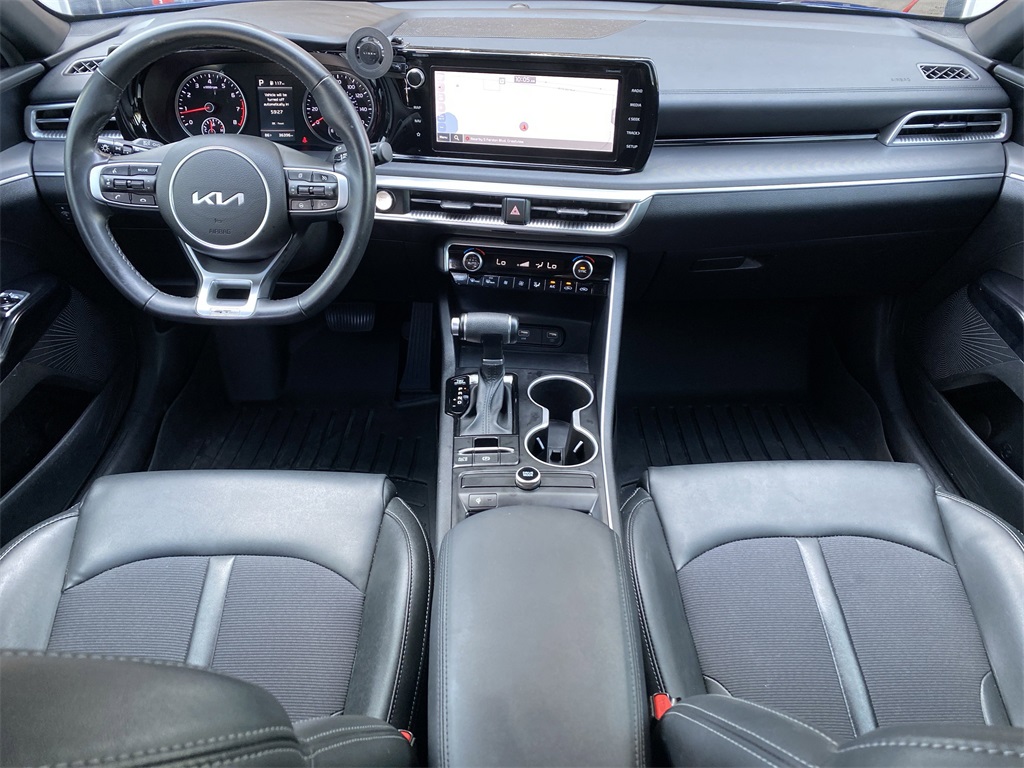 2023 Kia K5 GT-Line photo 17