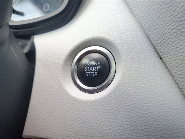 2022 Toyota Corolla SE photo 21